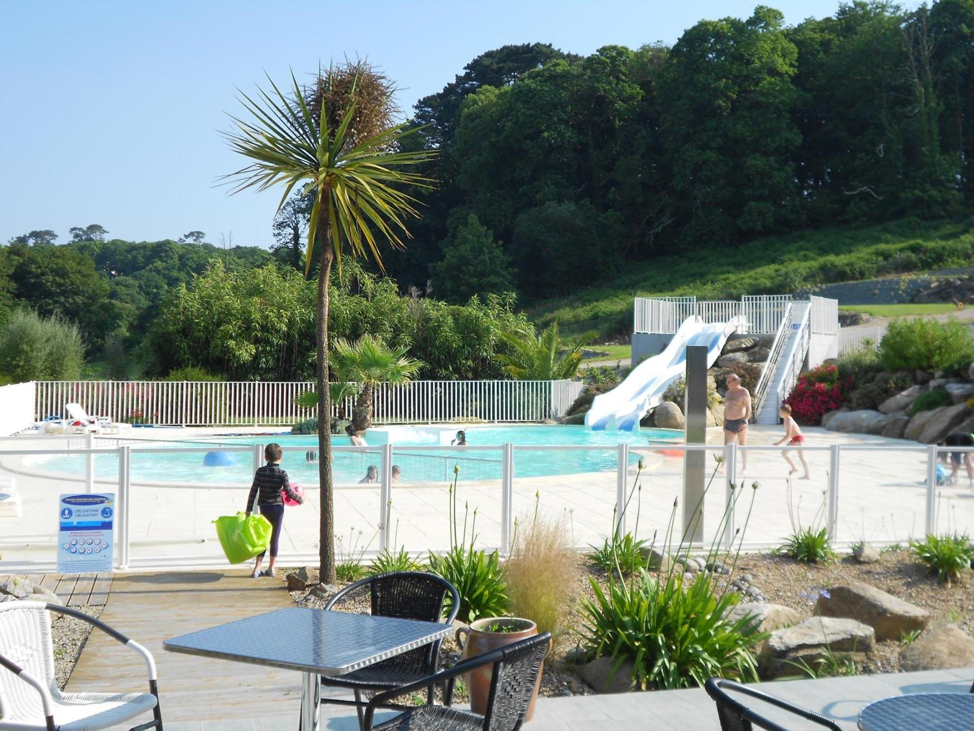 Camping De Trezulien Douarnenez Exterior photo
